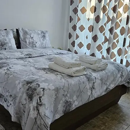 In Lura Complex Lägenhet *